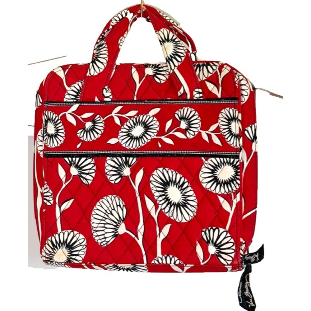 Vera Bradley Quilted Hanging Makeup Travel Bag Red Floral Country Farm Boho Indi